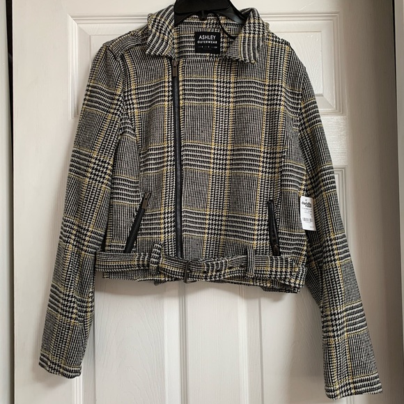NWT Charlotte Russe Herringbone Crop Jacket SZ small - Picture 1 of 6